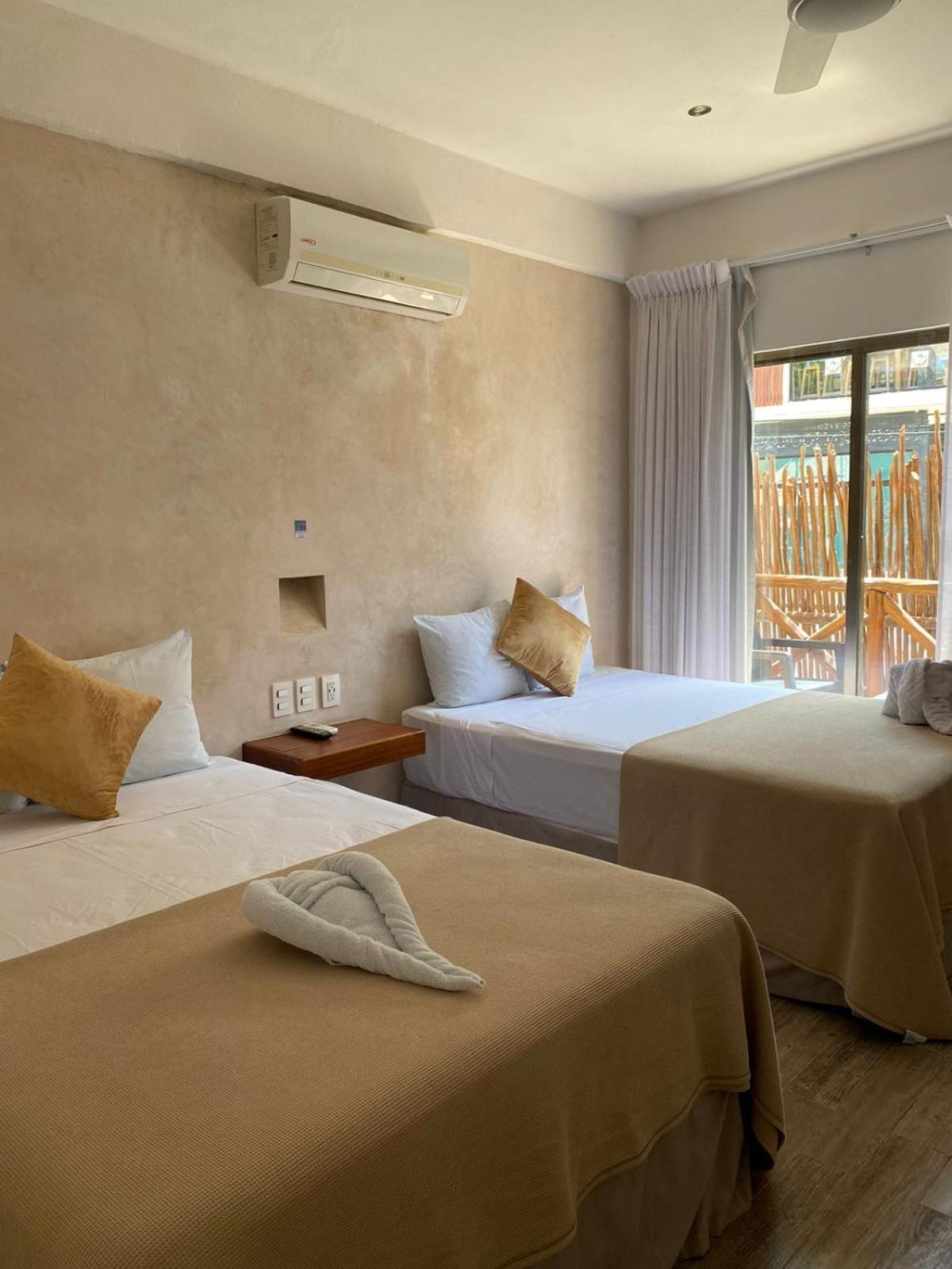 Suites Pelicano Holbox Esterno foto